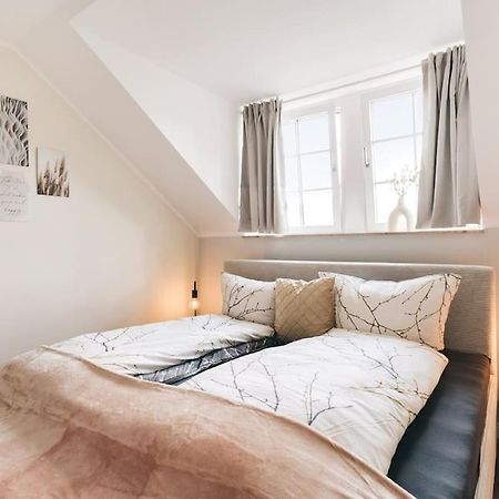 Tip! Toplage In Dresden! Moderne 100 Qm Ferienwohnung Fuer Familien Und Kleine Gruppen Exterior foto