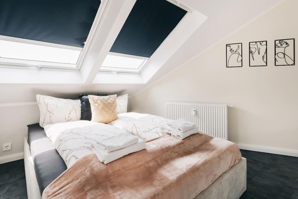 Tip! Toplage In Dresden! Moderne 100 Qm Ferienwohnung Fuer Familien Und Kleine Gruppen Exterior foto
